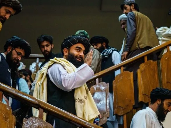 “Талібан” привітав афганський народ після виходу американських військ