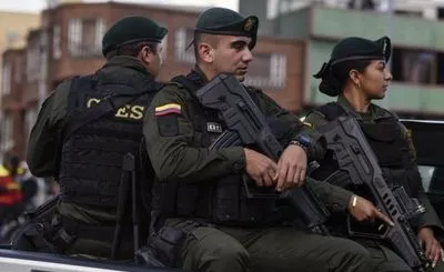 В Колумбии напали на полицейский участок: 12 правоохранителей ранены