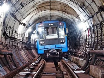 Правительство выделило 100 млн грн для проекта метро на Троещину