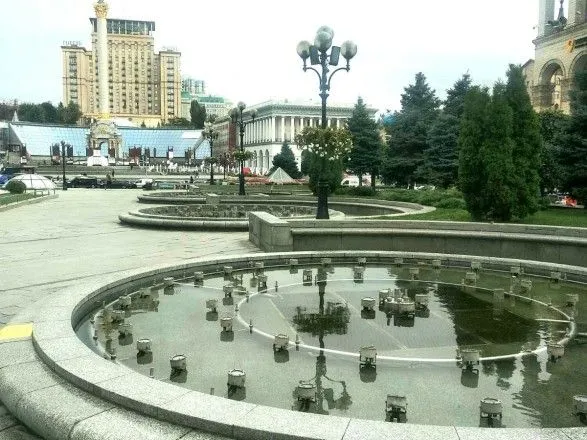 u-tsentri-kiyeva-cherez-avariyu-ne-pratsyuyut-velikiy-ta-mali-fontani