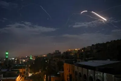 Ізраїльська авіація завдала авіаударів по цілях в районі Дамаска