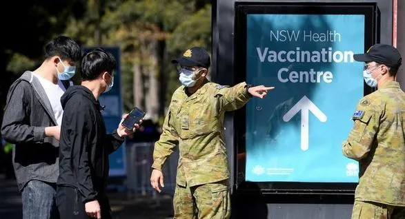 Австралия готовится к худшему варианту. Ежедневные случаи COVID-19 достигли нового рекордного уровня