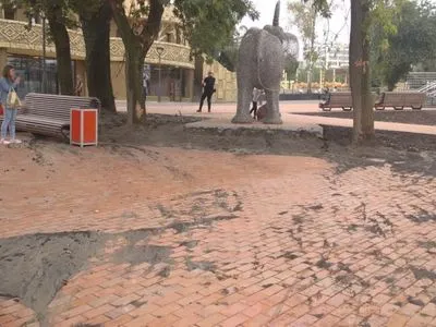 Руины, грязь и мусор: журналисты показали, в каком виде Терехов открыл зоопарк в Харькове
