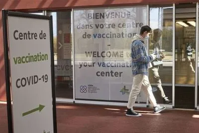 Швейцария усиливает коронавирусные ограничения. Ситуация в больницах страны критическая