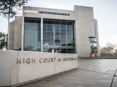 Австралійський суд постановив, що ЗМІ несуть відповідальність за коментарі своїх читачів у соцмережах