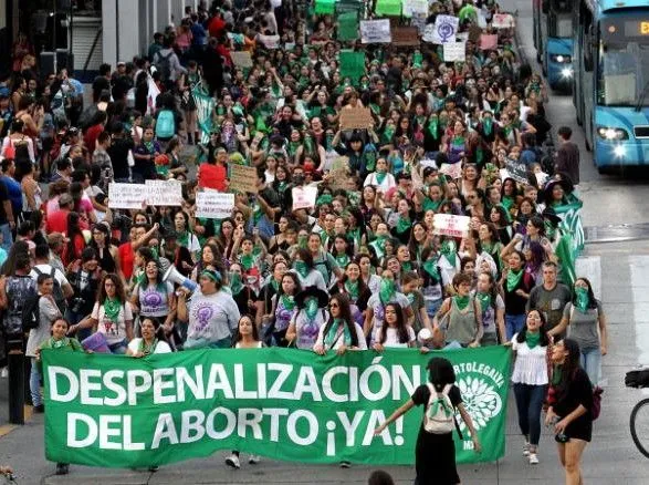 verkhovniy-sud-meksiki-viznav-pokarannya-za-aborti-nekonstitutsiynimi