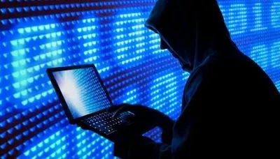 Польща передала США українського хакера, де його судять за торгівлю комп’ютерними паролями