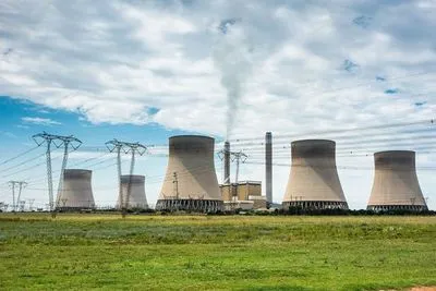 У ПАР на найбільшій в Африці вугільній електростанції спалахнула пожежа