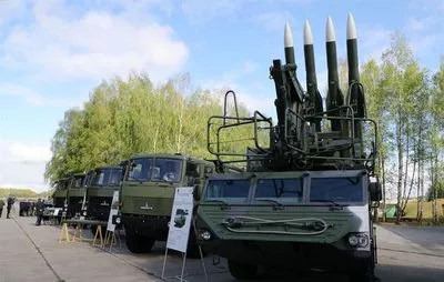 Россия до 2025 года поставит Минску вооружения на 1 млрд долларов