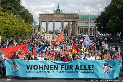 В Берлине прошла демонстрация за доступную аренду жилья