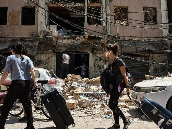 Вибух у Лівані: селітра, яка вибухнула у порту Бейрута, належала фірмі з орбіти бізнесмена з Дніпра — OCCRP