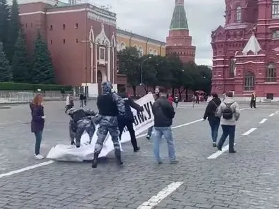 В Москве избили активистов во время акции