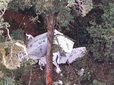 В Индонезии разбился грузовой самолет: ищут членов экипажа