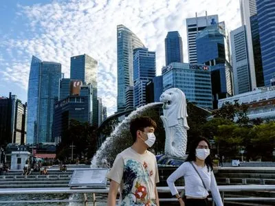 Сінгапур через спалах COVID-19 поліпшить гуртожитки для мігрантів