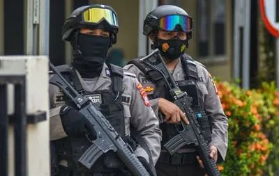 Лидер филиала "Исламского государства" убит в ходе рейда, заявили индонезийские военные