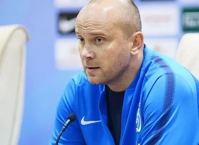 Російський тренер Дмитро Хохлов подав до суду на Facebook, який блокує пости зі згадками його прізвища