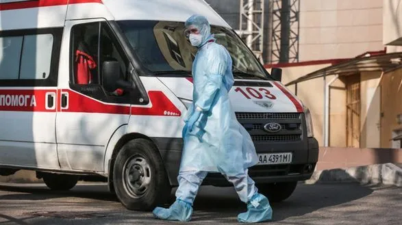 В Киеве за прошедшие сутки более 460 больных COVID-19. Три человека умерли