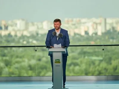 Велике виїзне засідання фракції "Слуга народу": Корнієнко заявив, що дійсно розглядаються готелі Трускавця