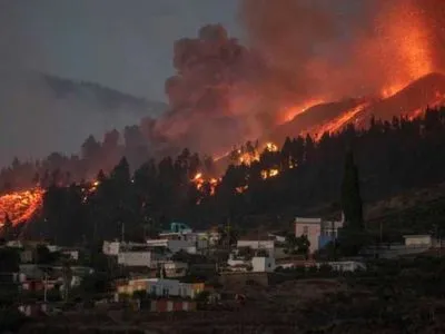 В Гватемале произошло извержение вулкана Фуэго: людей могут эвакуировать