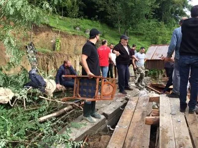 У грузинській Аджарії зсуви зруйнували дороги: 159 сімей відрізані від зовнішнього світу
