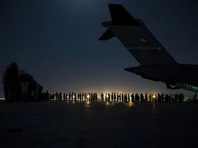 В Украину прибыл самолет с эвакуированными из Кабула