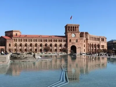 В Армении заявили, что Ереван "готов постепенно урегулировать отношения" с Турцией