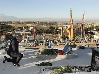 У Вірменії розпочалися заходи з вшанування річниці минулорічної війни у Карабасі