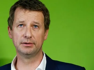 Французские "зеленые" выбрали экс-главу Гринпис для участия в президентских выборах