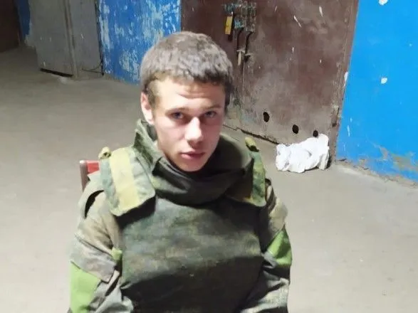 Бойовика "ЛНР", який добровільно здався українським військовим, взяли під варту
