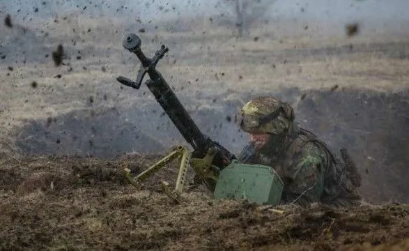 ООС: боевики убили одного украинского военного, еще одного ранили