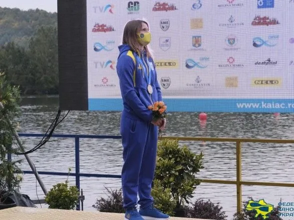 ukrayinki-viboroli-dvi-medali-na-starti-chempionatu-svitu-z-vesluvannya-marafonu