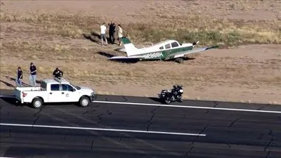 Двоє людей загинули в результаті зіткнення вертольота і літака в повітрі в штаті Арізона