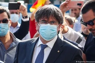 Італійський суд призупинив видачу Іспанії ексглави Каталонії Пучдемона