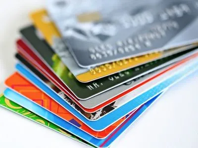 Шахраї щомісяця "заробляли" по 6 мільйонів на масштабній схемі з банківськими картками