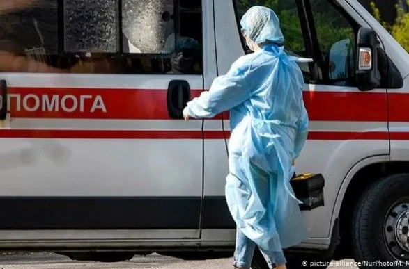 В Киеве за сутки от COVID-19 умерло 11 человек, заболело более 790
