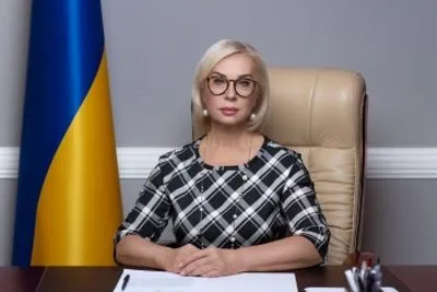 Перед судом: Денисова призвала генконсула Украины и правозащитников посетить украинских политзаключенных в РФ