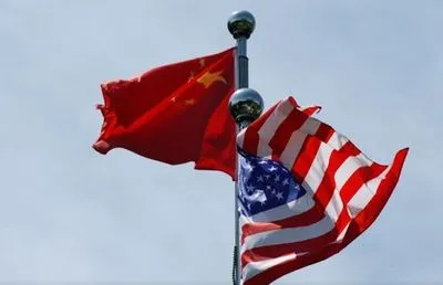 Китай обговорив з США можливість скасування мит та санкцій