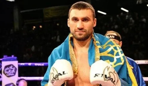 Украинский боксер одержал досрочную победу в андеркарте боя Фьюри - Уайлдер