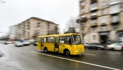 З вулиць Києва приберуть понад 170 маршруток через фейкові документи