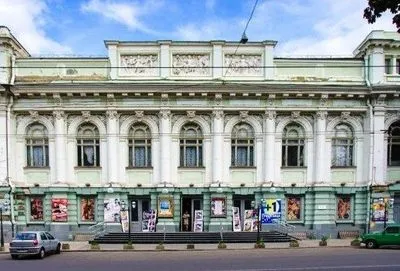 Кошти “Великої реставрації” Зеленського в Одесі віддають “наближеним” — фігурантам багаторічного криміналу