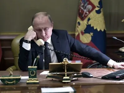 Подготовка к встрече "нормандской четверки": Меркель и Макрон созвонились с Путиным