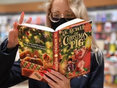 Джоан Роулінг випустила першу після "Гаррі Поттера" дитячу книгу