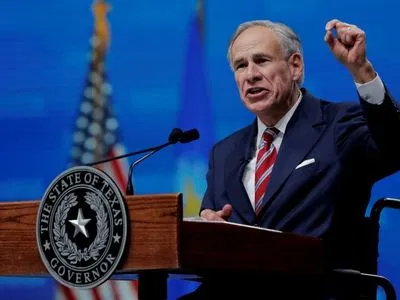 Губернатор Техаса запретил бизнесу принуждать жителей штата к обязательной вакцинации