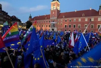 У Польщі під час мітингів затримали 4 людей: серед них — племінник прем’єр-міністра