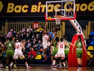 Баскетбол: действующий чемпион Украины победил на старте женского Еврокубка