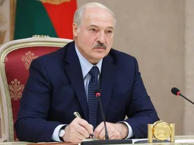 Лукашенко призупинив угоду між Білоруссю і ЄС про реадмісію