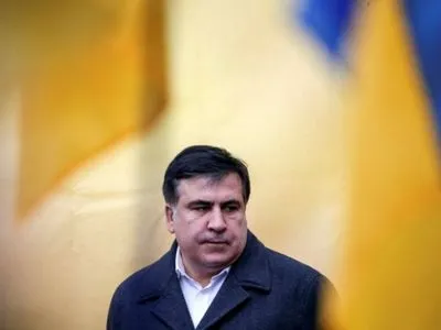 Саакашвили, ранее объявивший голодовку, согласился на допуск к нему группы врачей