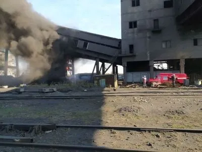 Пожар произошел на коксохимическом заводе в Авдеевке, обошлось без жертв