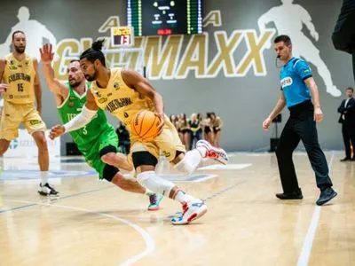 Баскетбол: "Будивельник" благодаря овертайму продолжил победное шествие в Суперлиге