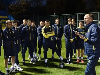 Сборная Украины по футболу улучшила пребывание в рейтинге ФИФА